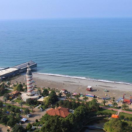 Best Location Apartments In Batumi Exterior foto